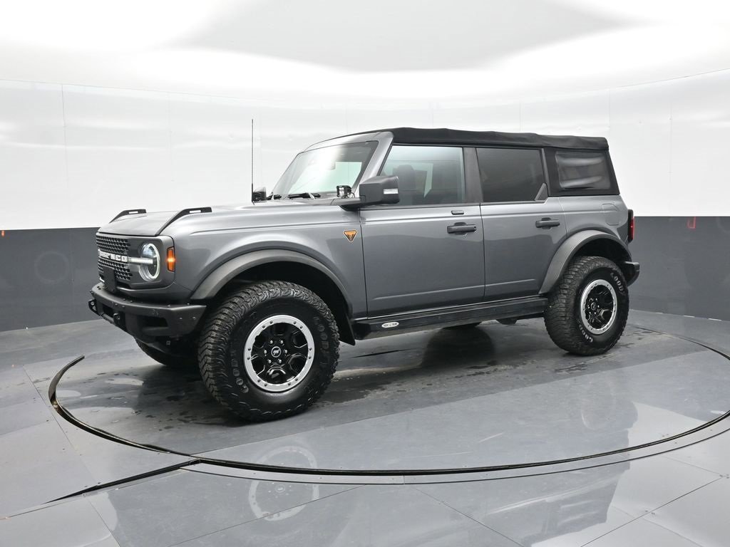 Used 2021 Ford Bronco Badlands image 1