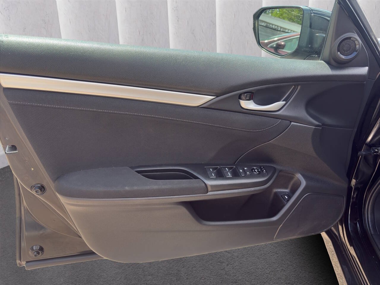 Used 2018 Honda Civic EX image 13