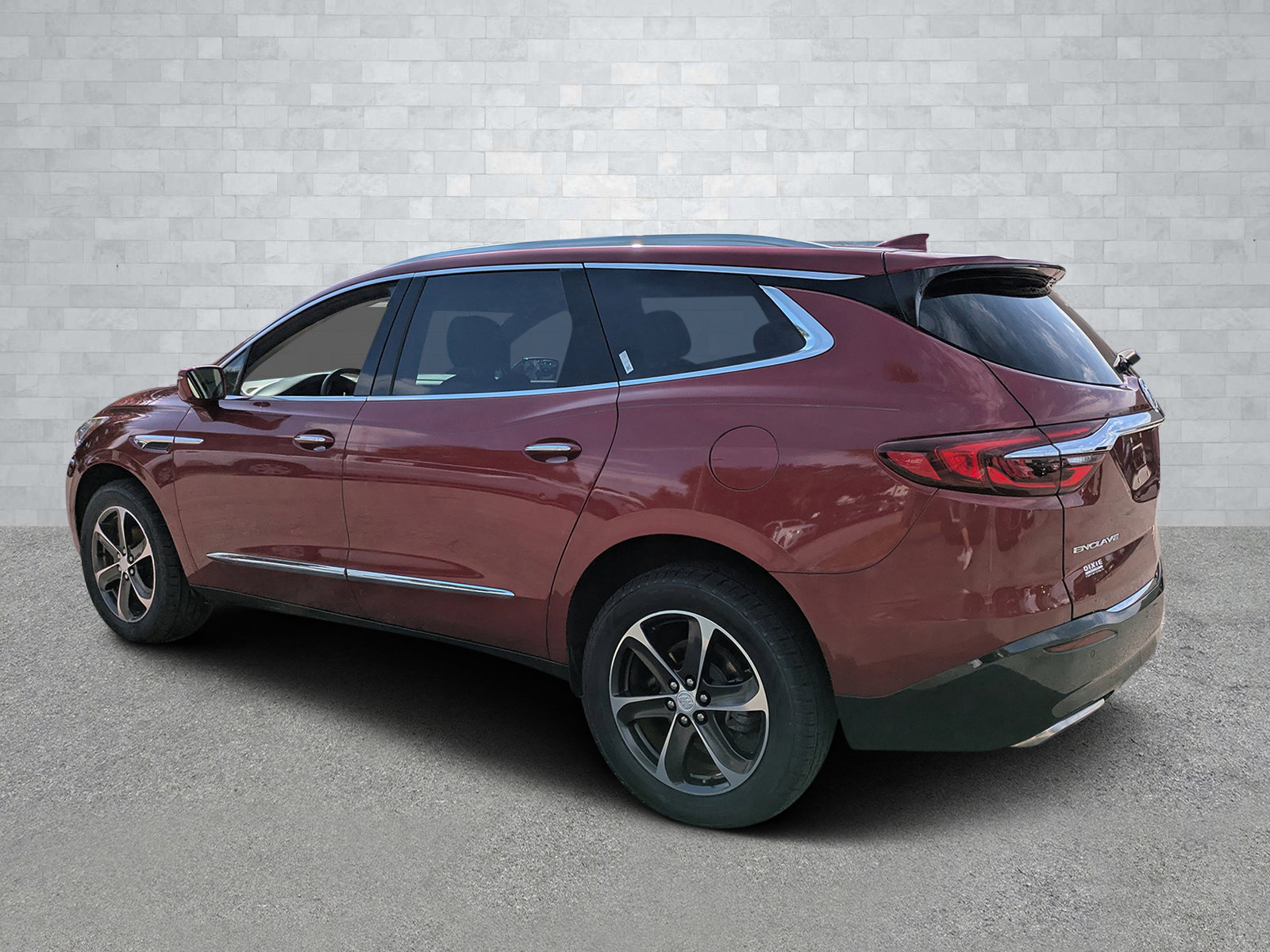 Used 2020 Buick Enclave Essence w/ Sport Touring Edition image 7