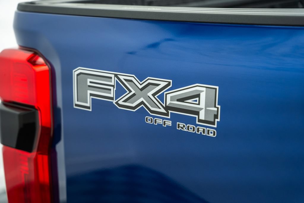 New 2026 Ford F350 XLT w/ XLT Premium Package AWD/4WD image 22