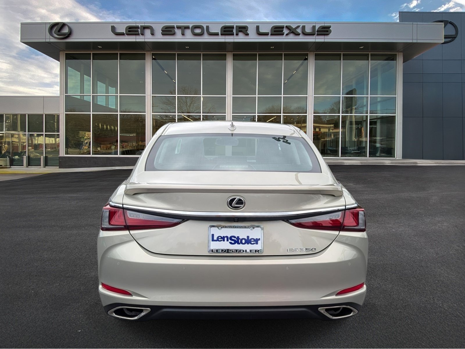 Certified 2025 Lexus ES 350 w/ Premium Package FWD image 4