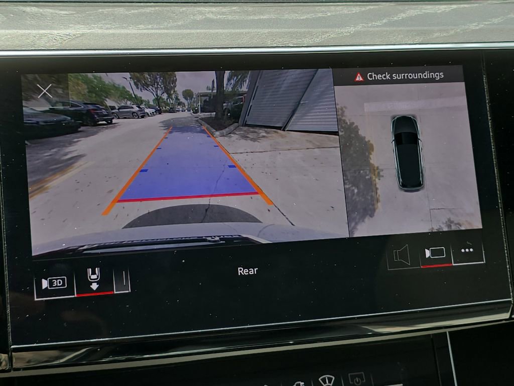 Used 2023 Audi e-tron Chronos w/ Chronos Package image 21