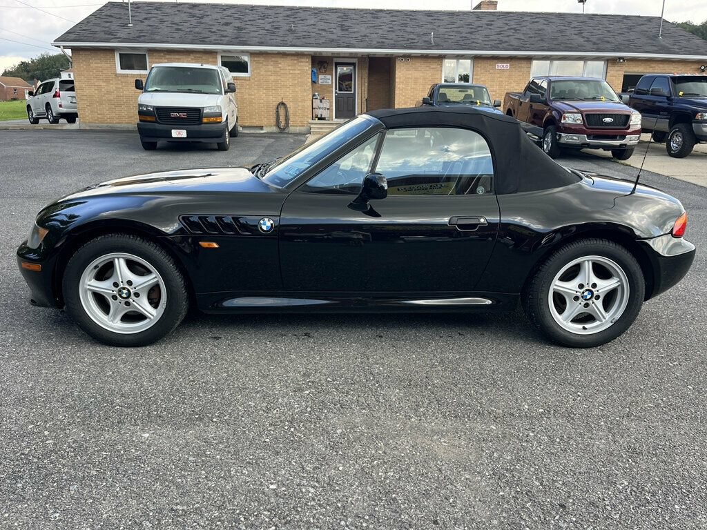 Used 1999 BMW Z3 2.5i RWD image 7