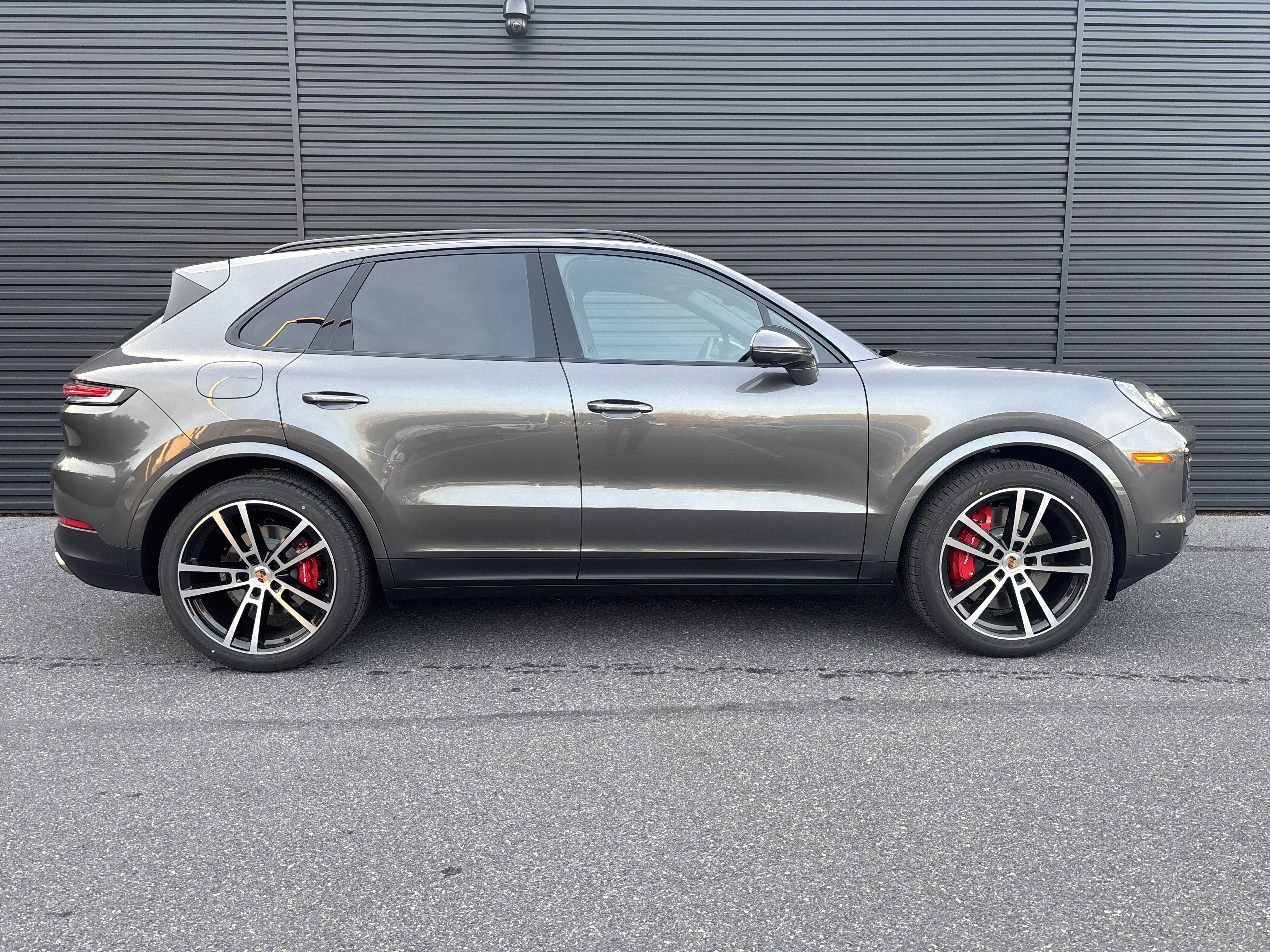 New 2026 Porsche Cayenne S AWD/4WD image 6