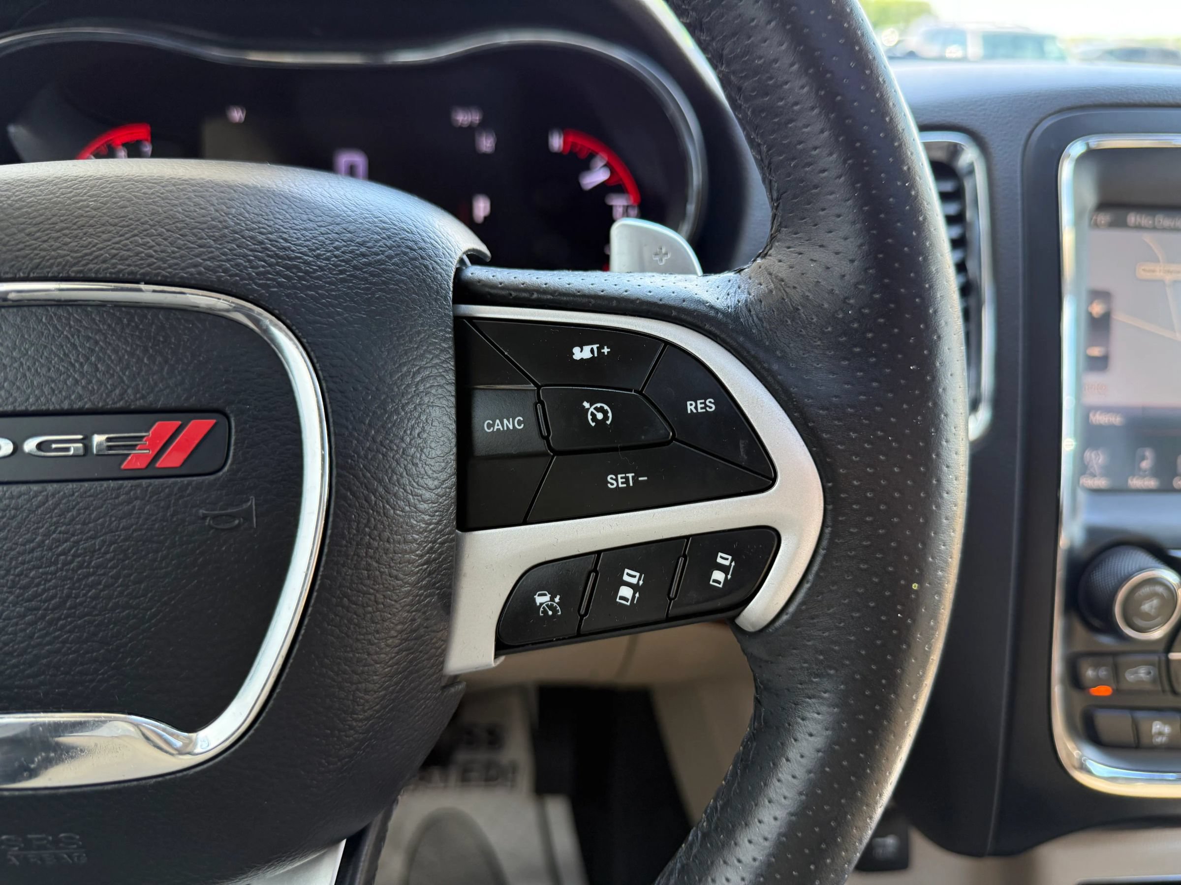 Used 2017 Dodge Durango Citadel w/ Technology Group AWD/4WD image 20