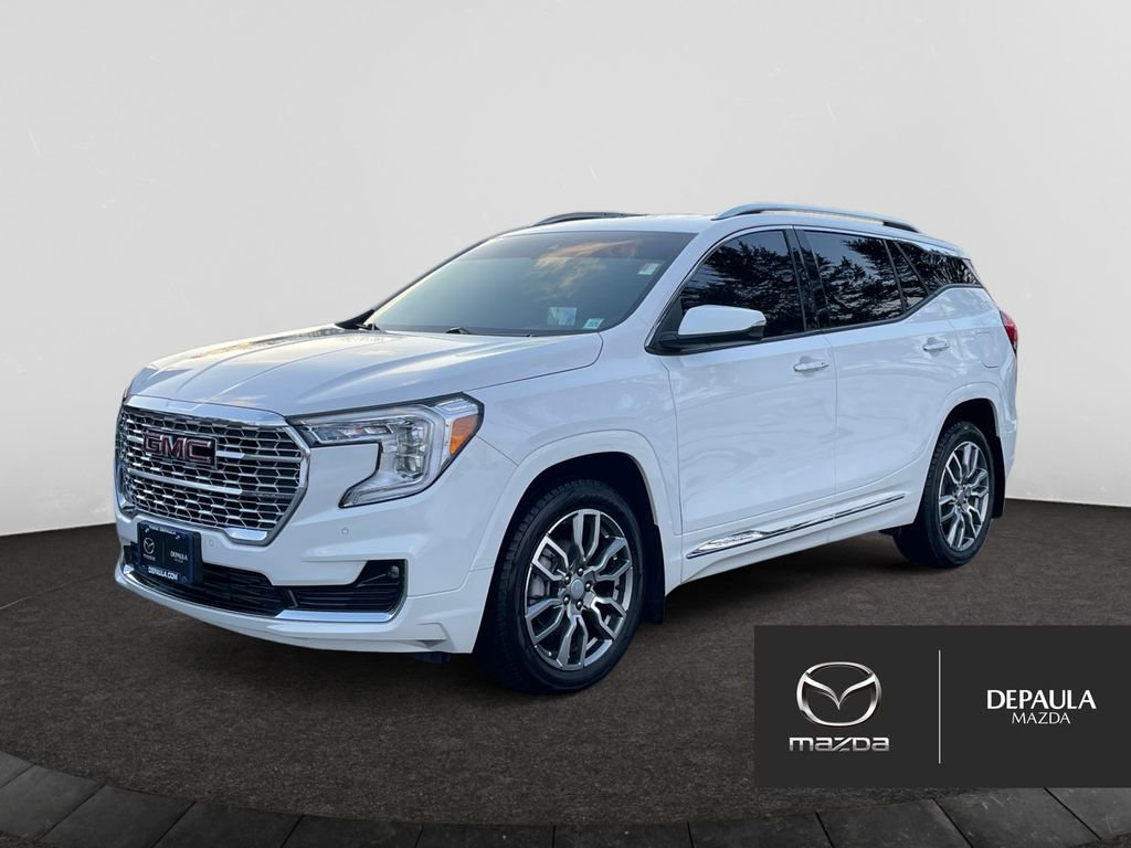 Used 2022 GMC Terrain Denali image 1