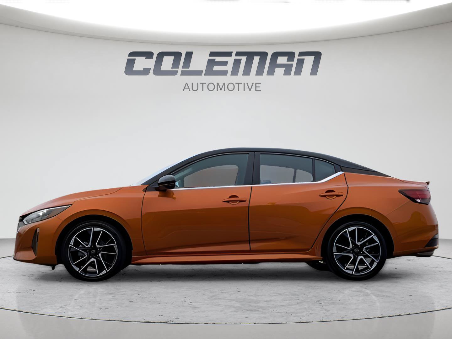 Certified 2025 Nissan Sentra SR FWD image 6