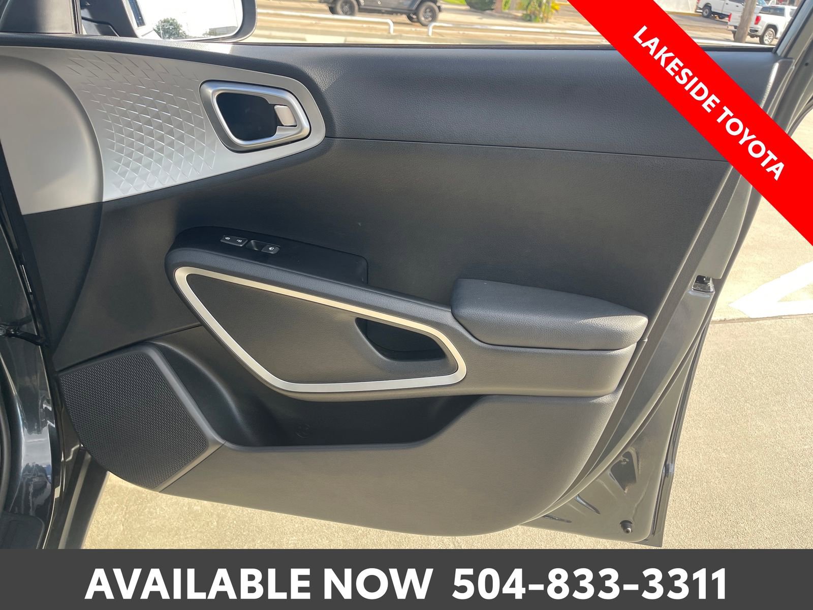 Used 2023 Kia Soul LX FWD image 17