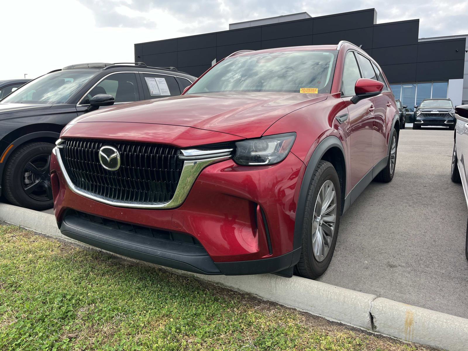 Used 2024 MAZDA CX-90 3.3 Turbo w/ Preferred Plus image 5
