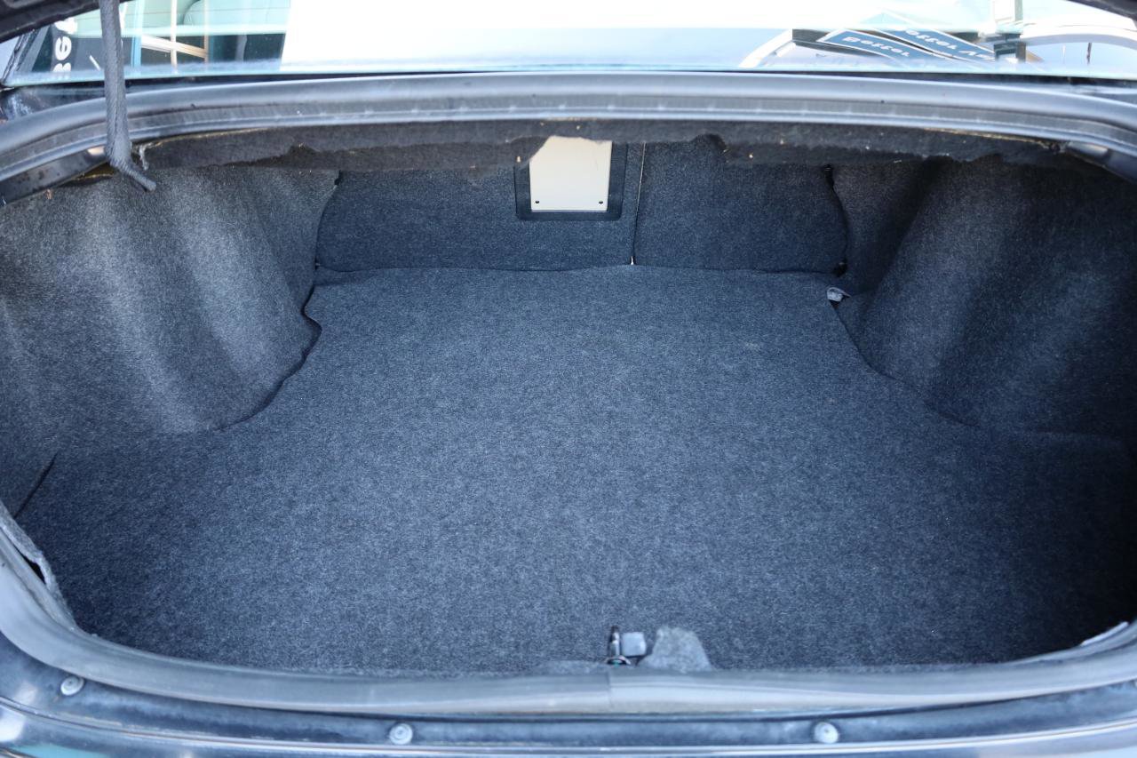 Used 2011 Chrysler 200 LX image 14