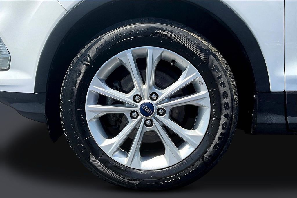 Used 2019 Ford Escape SE FWD image 36