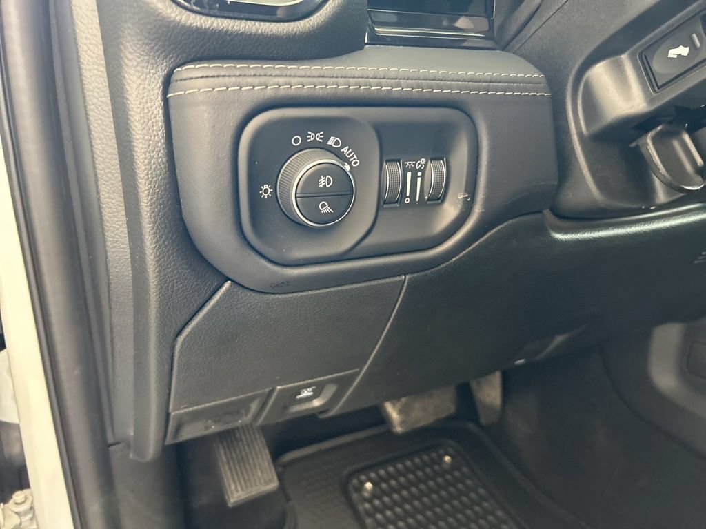 New 2026 RAM 3500 Limited AWD/4WD image 48