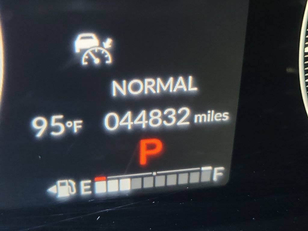 Used 2024 Honda Pilot Sport image 29