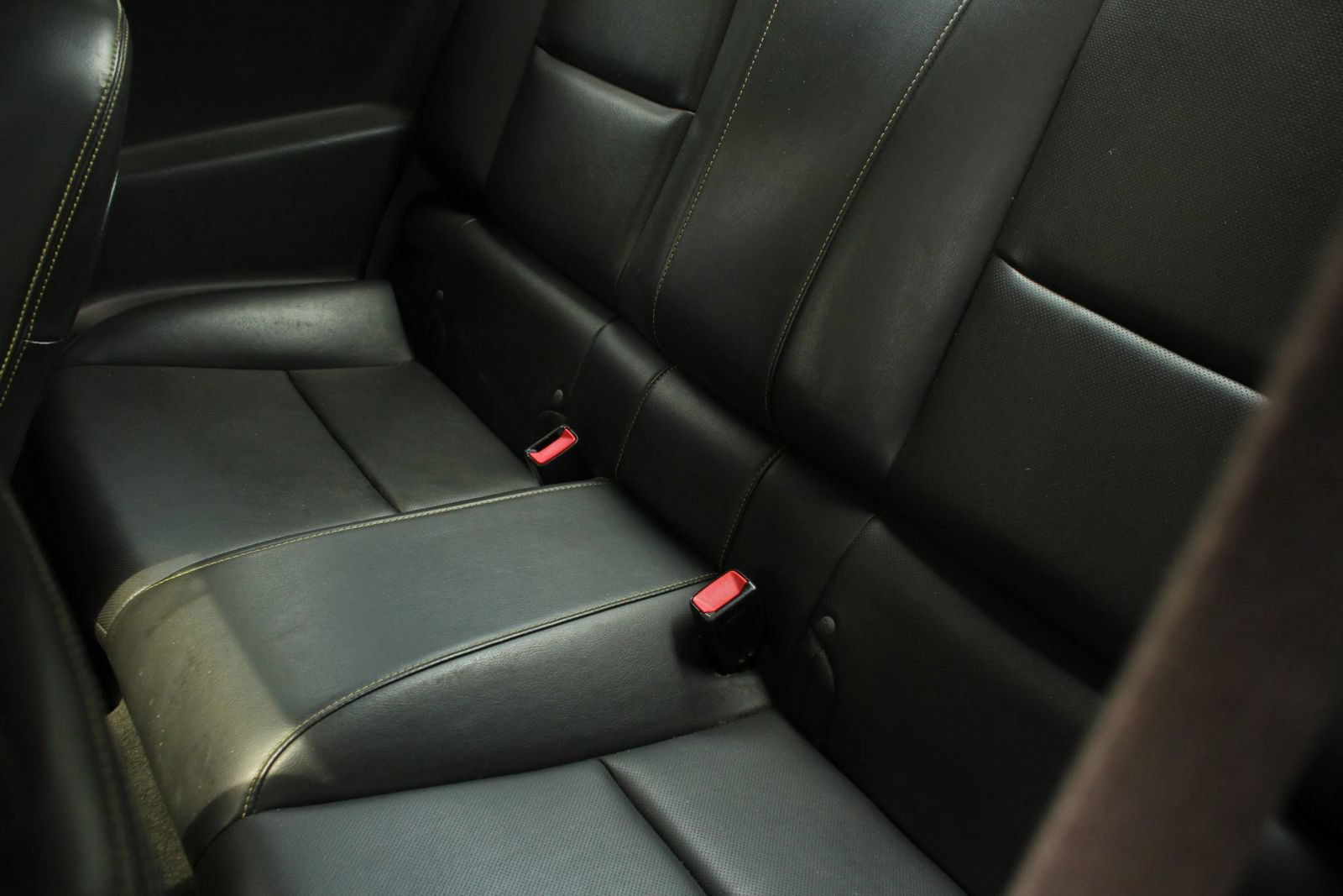 Used 2012 Chevrolet Camaro SS w/ Transformers 3 Edition RWD image 16
