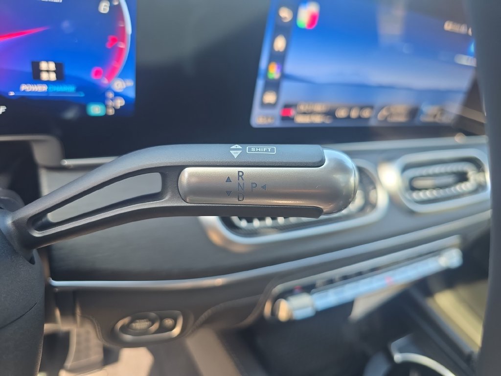 New 2027 Mercedes-Benz GLS 450 4MATIC image 23
