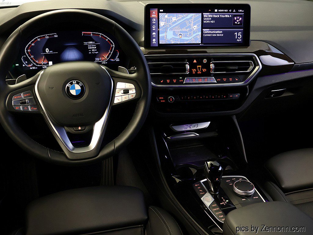 Certified 2025 BMW X4 xDrive30i AWD/4WD image 16