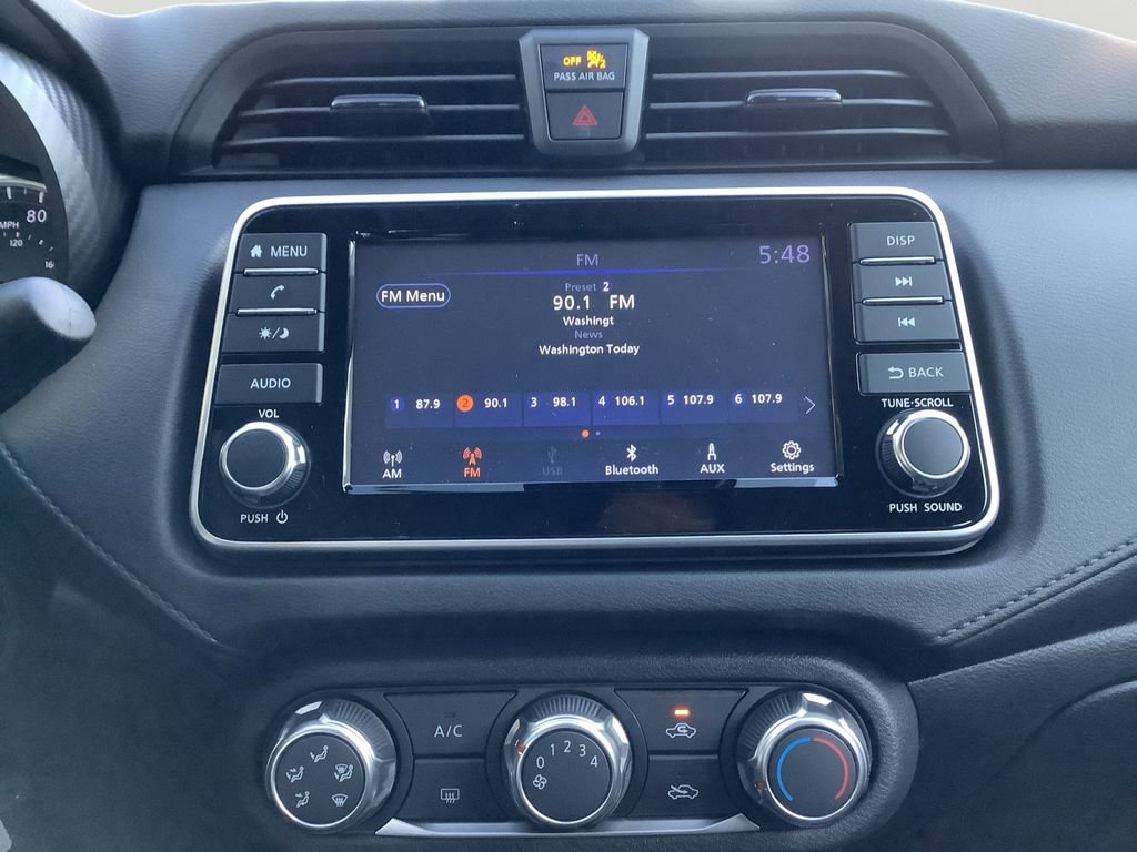 Used 2025 Nissan Versa S w/ Trunk Package image 18