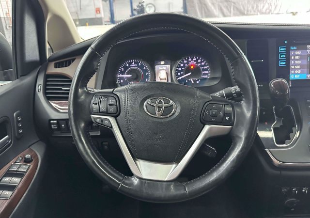 Used 2017 Toyota Sienna Limited Premium w/ Protection Package AWD/4WD image 22