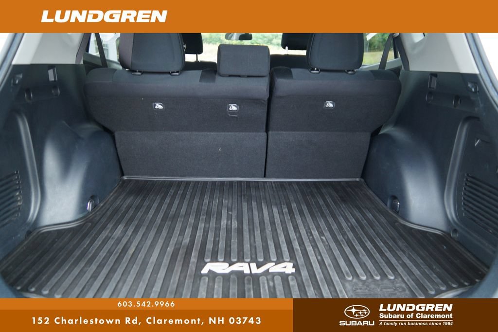 Used 2015 Toyota RAV4 XLE AWD/4WD image 30