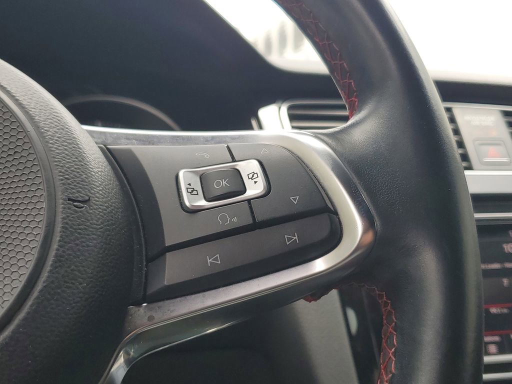 Used 2018 Volkswagen GTI S FWD image 26