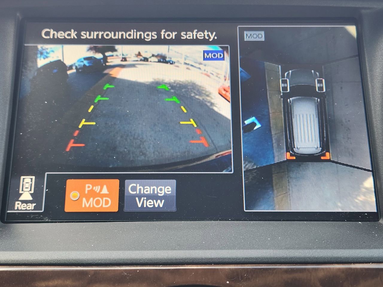 Used 2018 Nissan Armada SL w/ Moonroof Package image 17