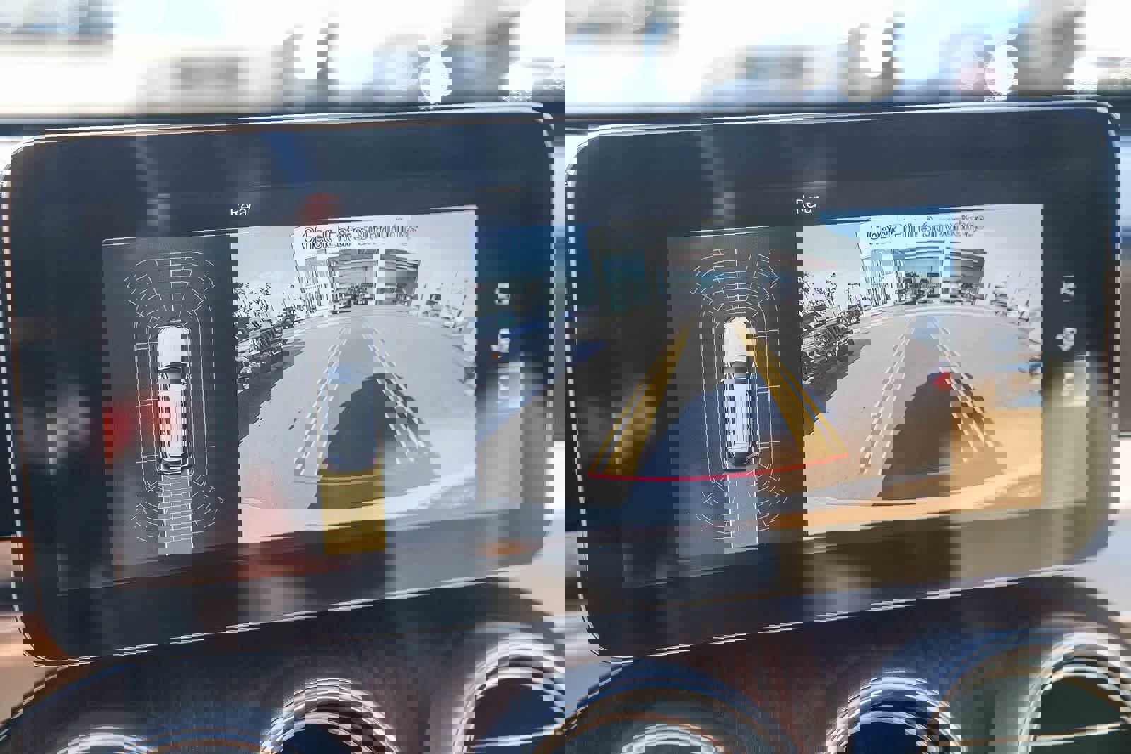 Used 2022 Mercedes-Benz GLC 300 image 15