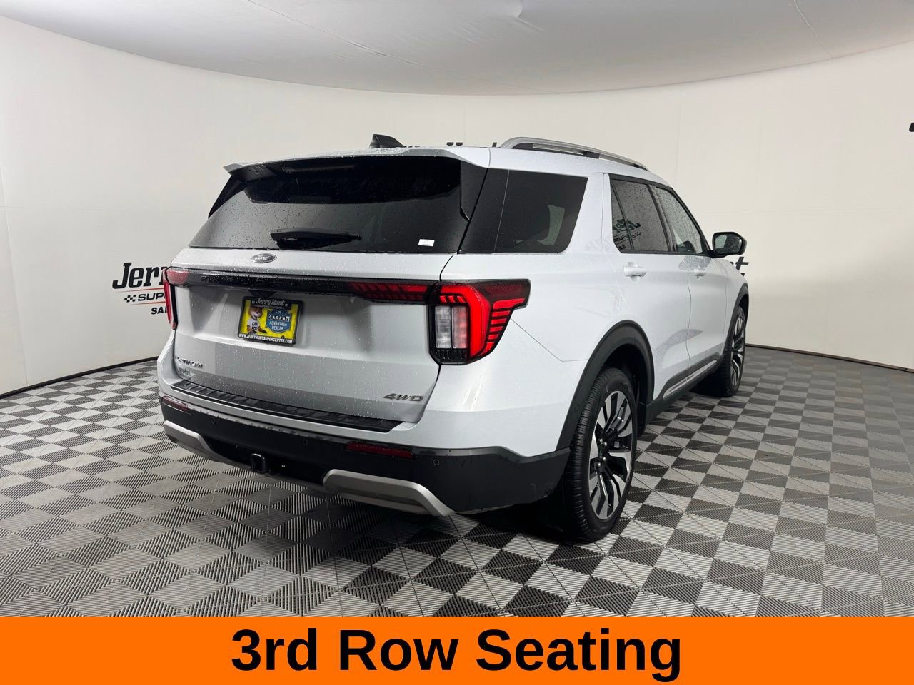 Used 2025 Ford Explorer Platinum w/ LUX Leather Package AWD/4WD image 7