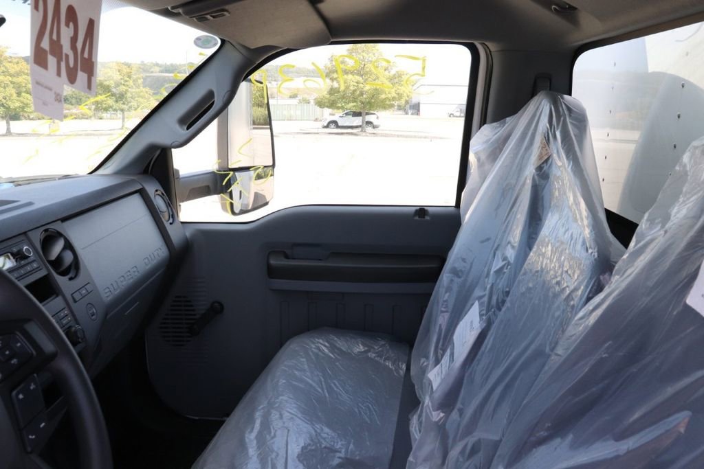 New 2026 Ford F750 2WD Regular Cab Super Duty image 10