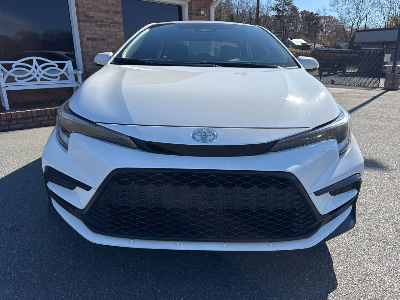 Used 2024 Toyota Corolla SE image 4