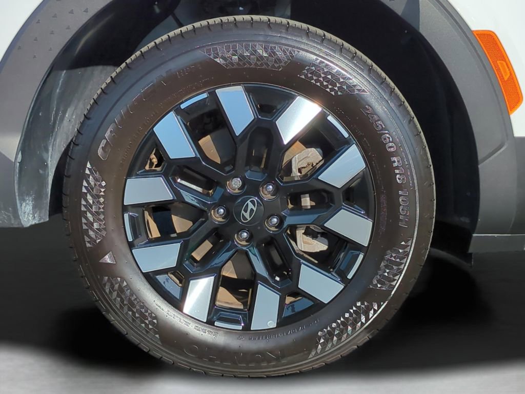 Certified 2025 Hyundai Santa Cruz SEL image 10