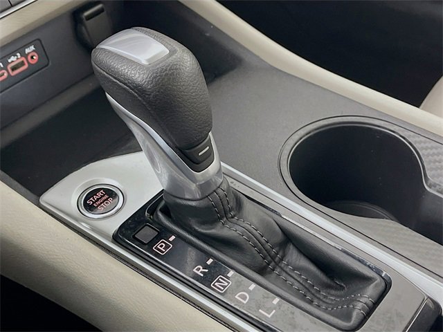 Used 2025 Nissan Altima 2.5 SV image 17