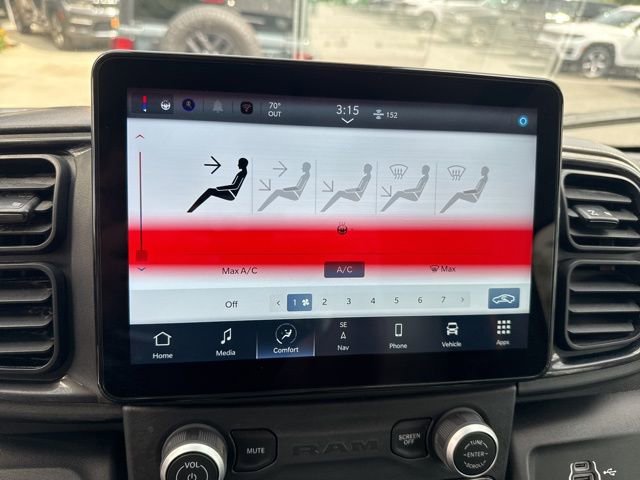 Used 2024 RAM ProMaster 3500 w/ Delivery Van Package image 20