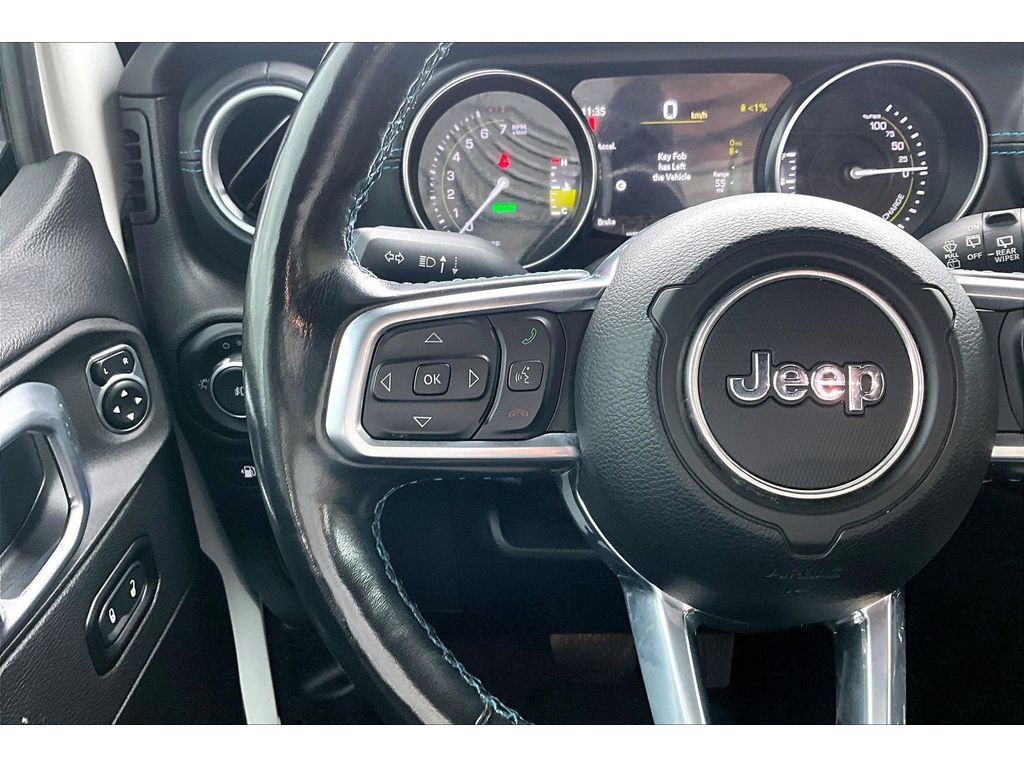 Used 2022 Jeep Wrangler Unlimited Rubicon 4xe w/ Cold Weather Group AWD/4WD image 11
