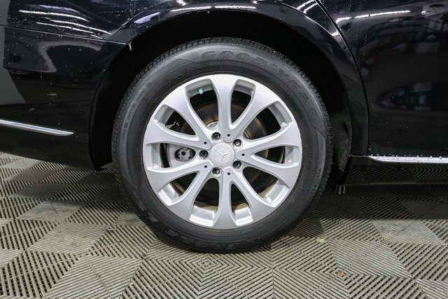 Used 2017 Mercedes-Benz E 300 4MATIC image 16
