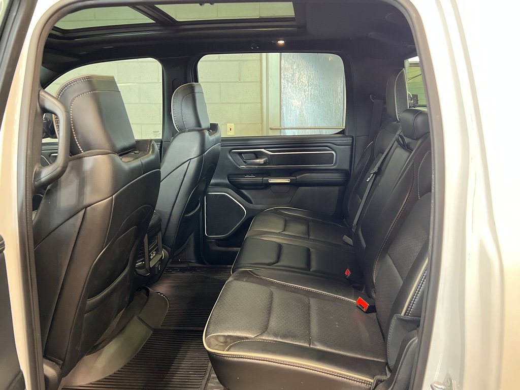 Used 2023 RAM 1500 Laramie AWD/4WD image 38