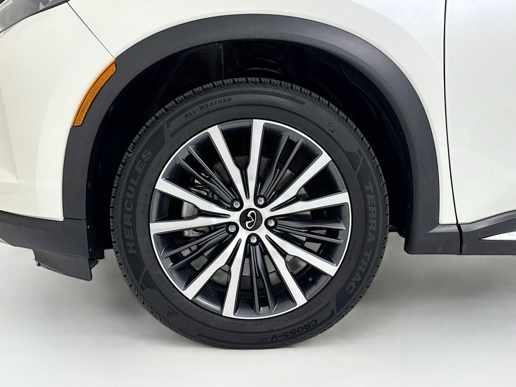 Used 2022 INFINITI QX60 Sensory image 33