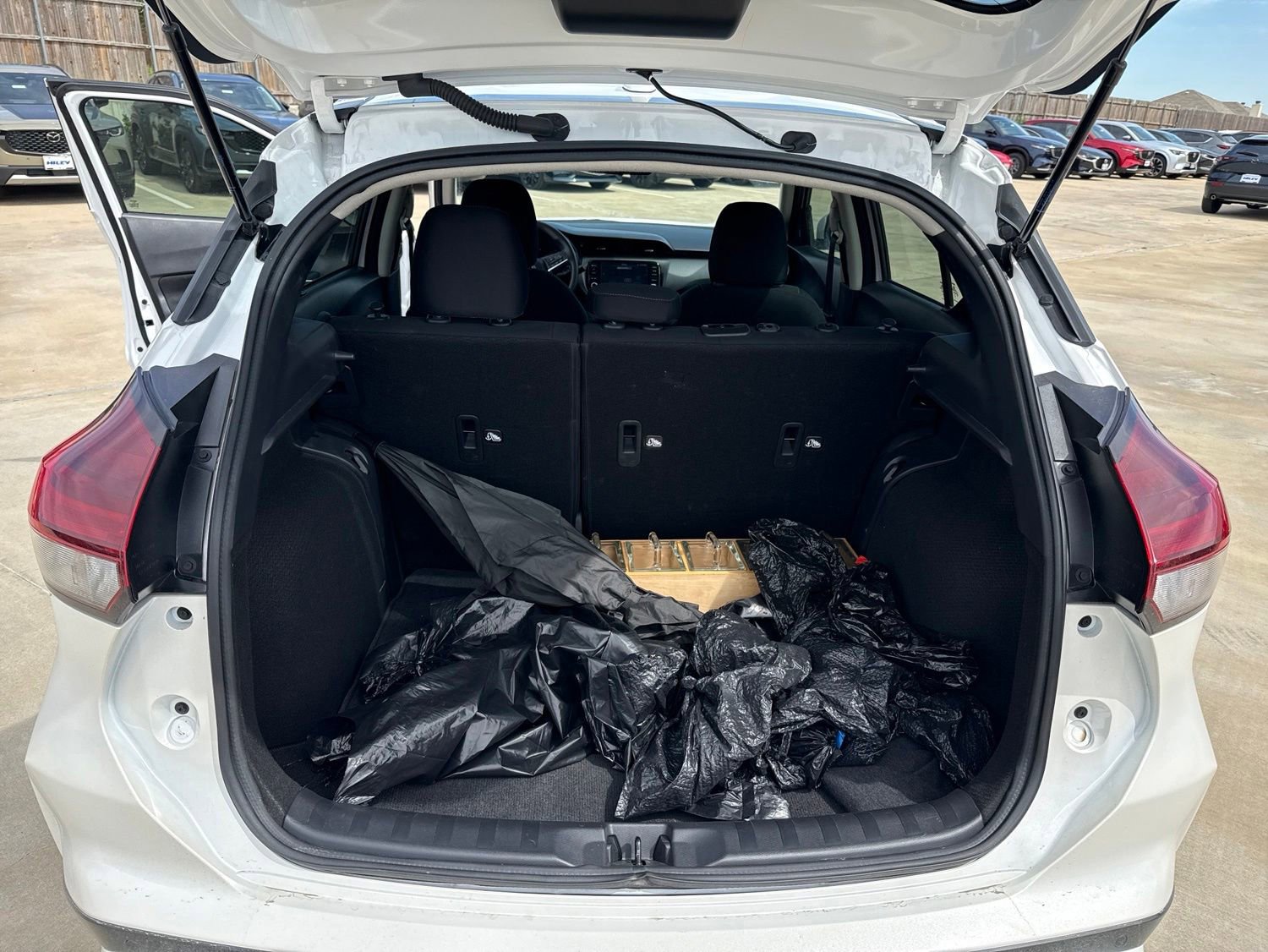 Used 2024 Nissan Kicks SV FWD image 26