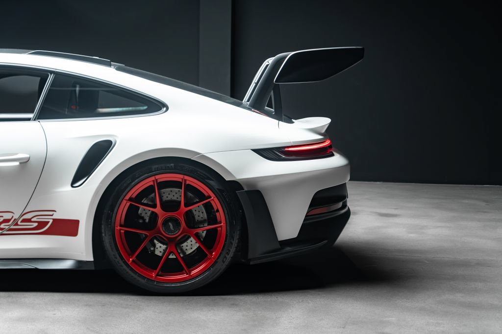 Used 2023 Porsche 911 GT3 RS w/ Weissach Package RWD image 23