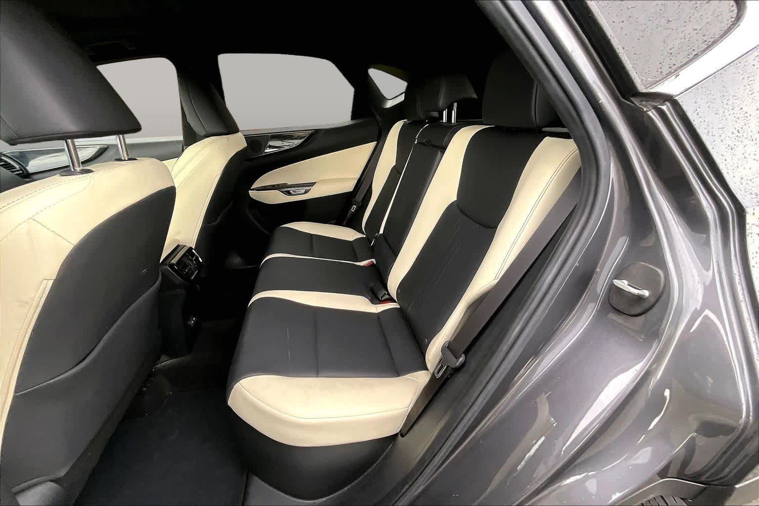 Used 2024 Lexus NX 350h AWD image 19