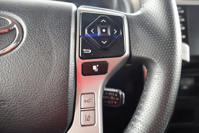Used 2024 Toyota 4Runner SR5 AWD/4WD image 19