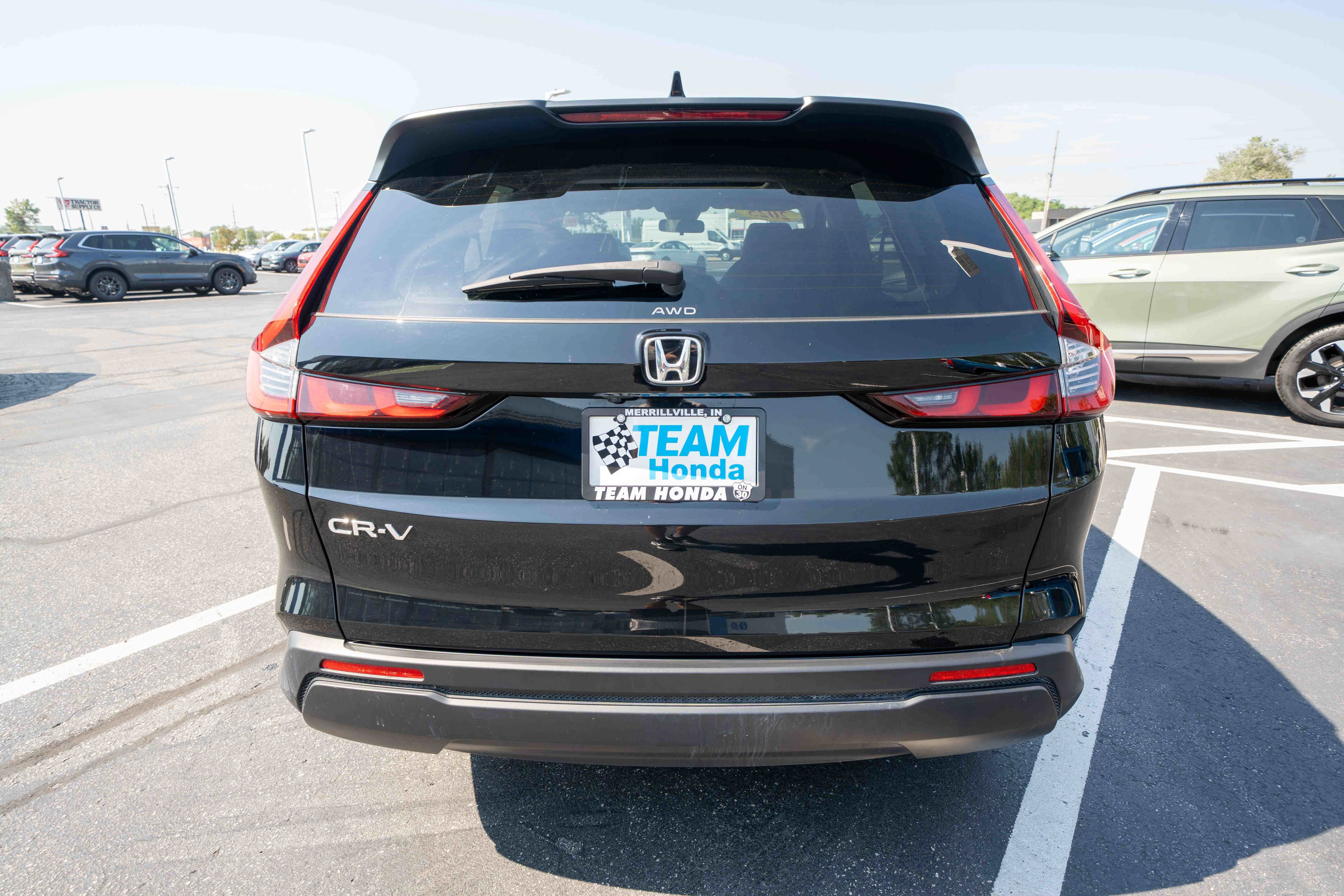Used 2025 Honda CR-V EX image 5