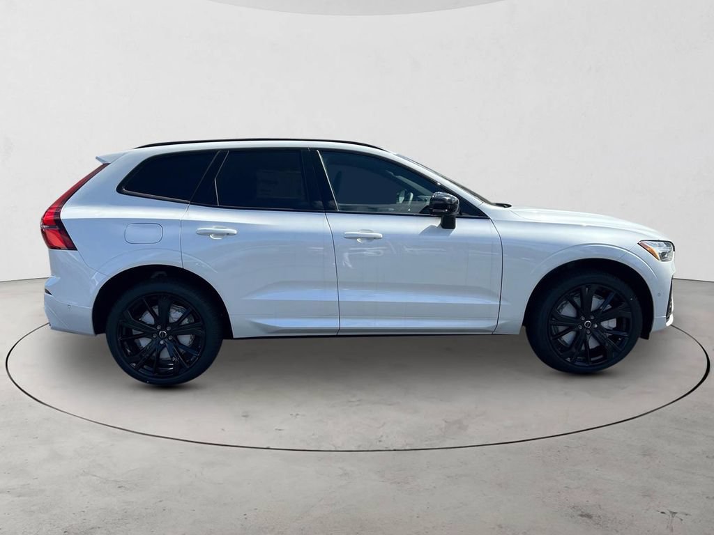 New 2026 Volvo XC60 T8 Ultra w/ Protection Package Premier AWD/4WD image 6