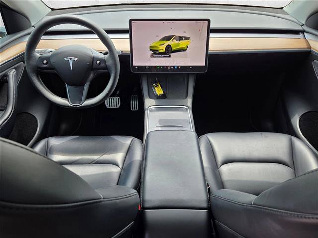 Used 2023 Tesla Model Y Performance AWD/4WD image 16