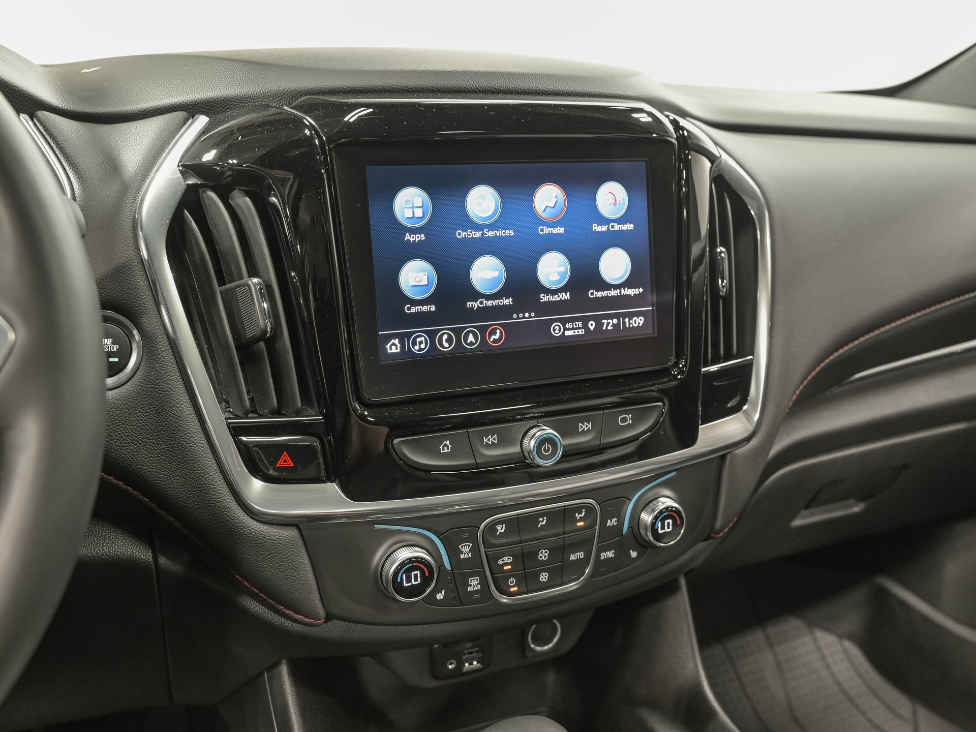 Used 2023 Chevrolet Traverse RS w/ LPO, Floor Liner Package AWD/4WD image 22