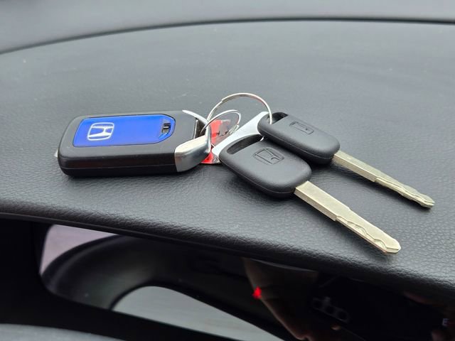 Used 2019 Honda Insight Touring image 19