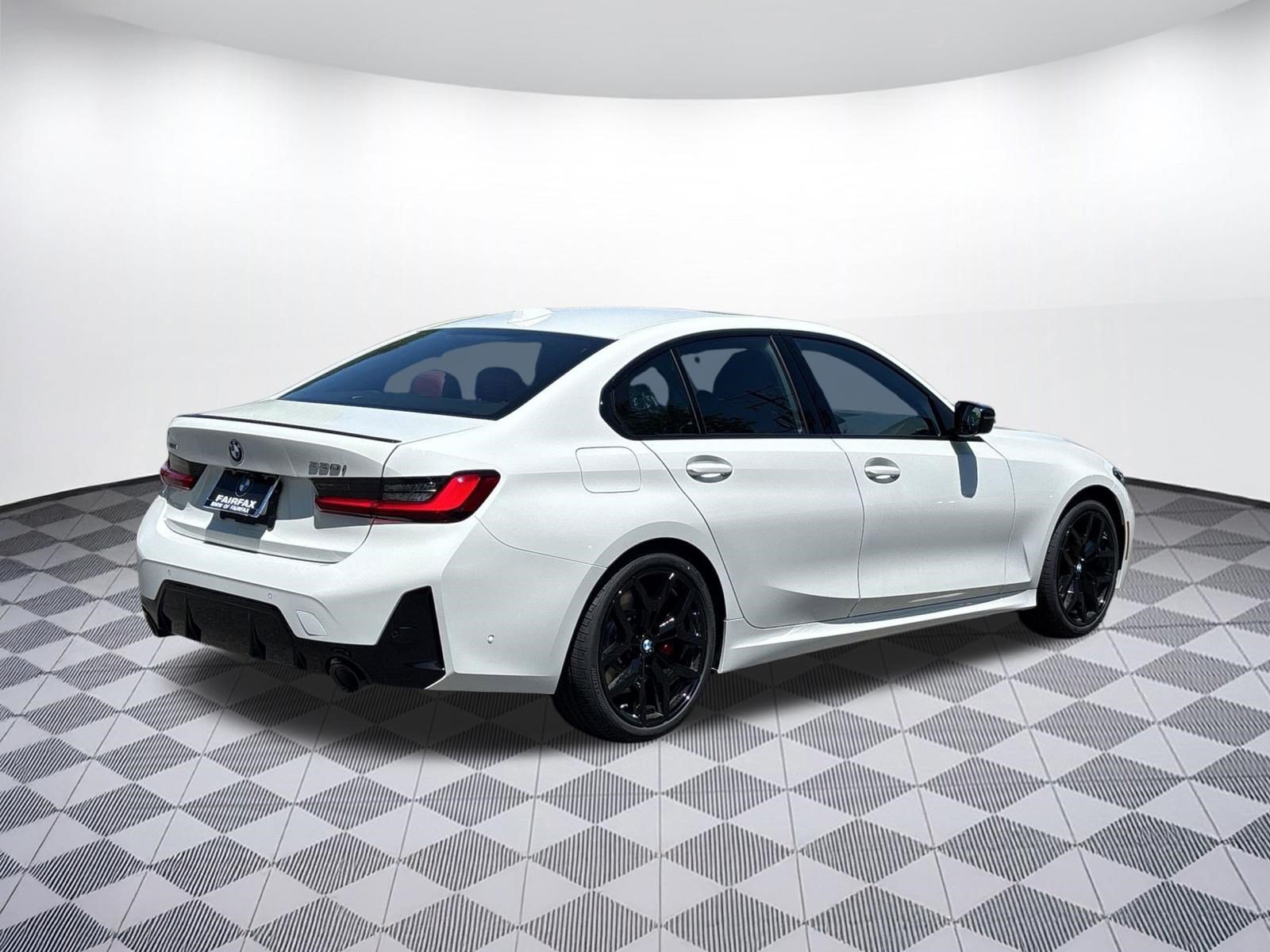 New 2026 BMW 330i xDrive Sedan w/ M Sport Package AWD/4WD image 9