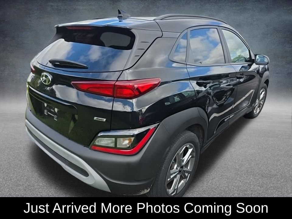 Used 2023 Hyundai Kona SEL w/ Cargo Package AWD/4WD image 2