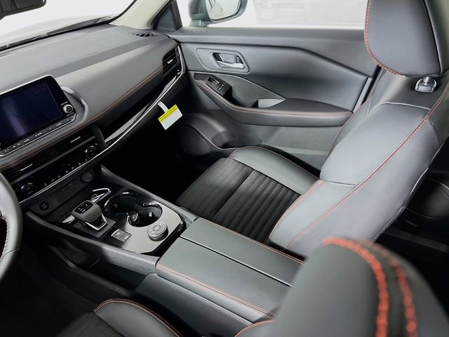 New 2026 Nissan Rogue SV image 21