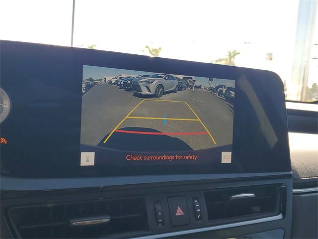 Used 2024 Lexus ES 300h w/ Premium Package image 19