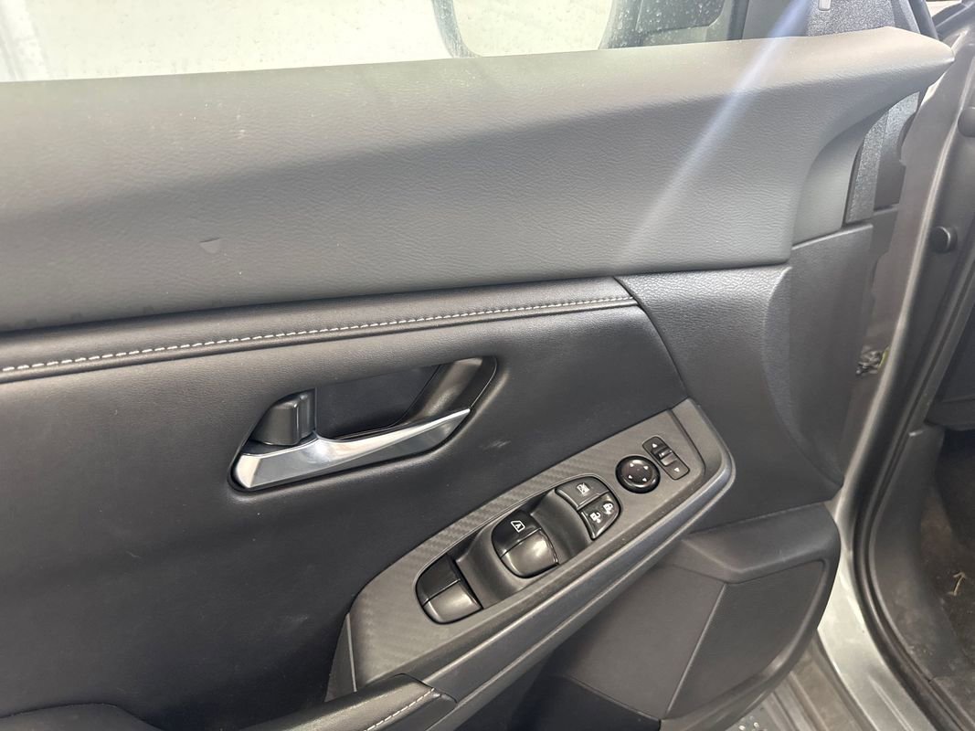 Used 2022 Nissan Sentra SV image 10